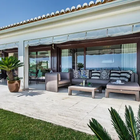 Outstanding Algarve 8 Bedrooms Agua Grande Deluxe Amazing Sea Views Jacuzzi Gym Albufeira