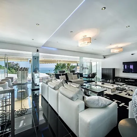 Willa Outstanding Algarve 8 Bedrooms Agua Grande Deluxe Amazing Sea Views Jacuzzi Gym Albufeira